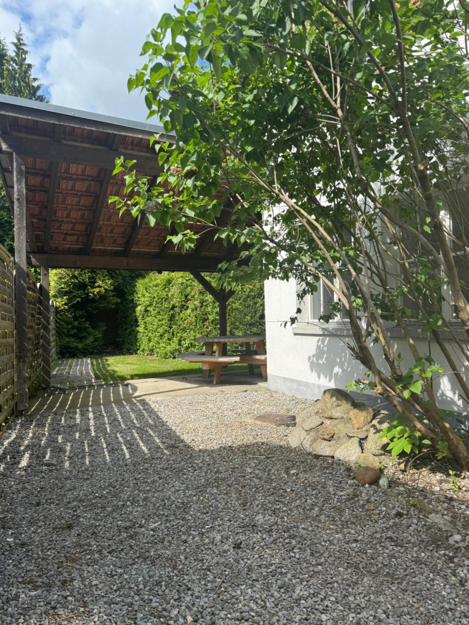 Вилла Garden House Интерлакен Экстерьер фото
